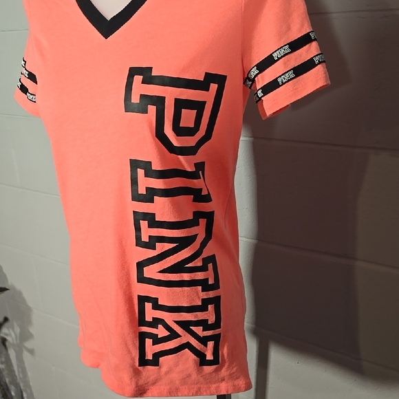 PINK Victoria's Secret Women's Coral V-Neck Top - Picture 3 of 8